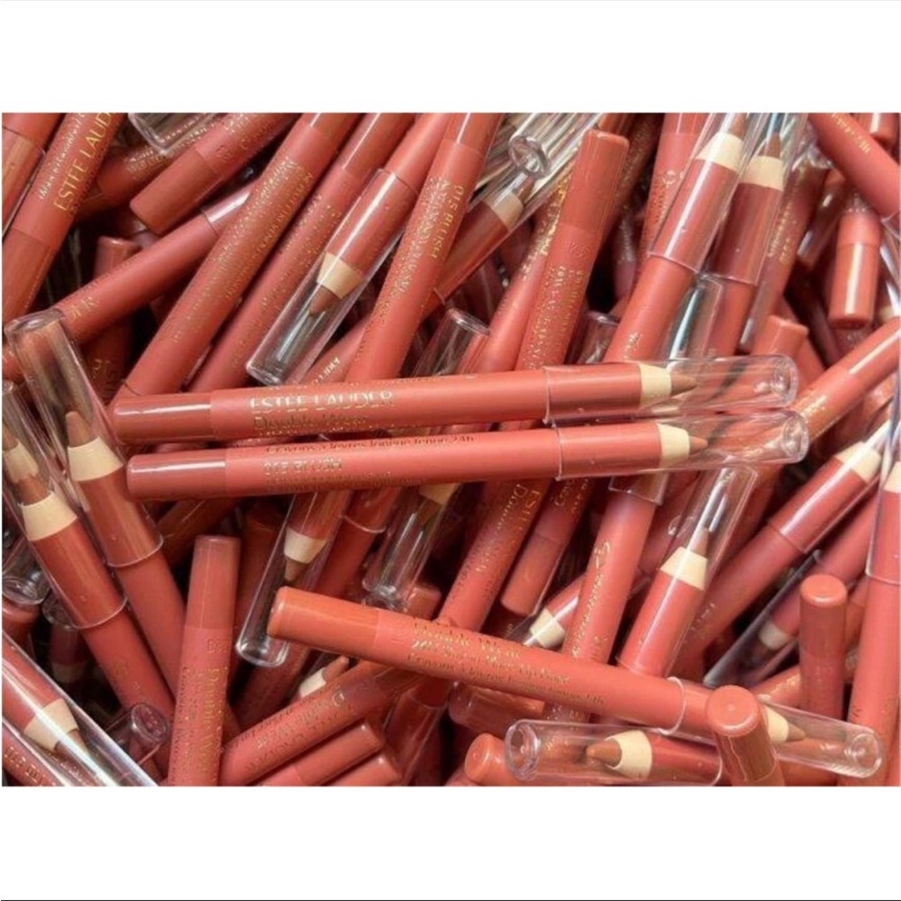 Lot of 100 Estee Lauder Double Wear Stay-in-Place
Lip Pencil #18 nude